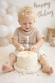 VERJAARDAGSHIRT LATTE  | GETAL + NAAM