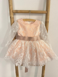 KINDER FEESTJURK, BLOSJES EN AMANDEL | VALERIE