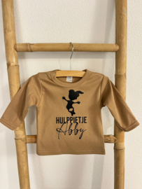SINTERKLAAS SHIRT | HULP SPRING PIETJE + NAAM
