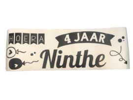 RAAMSTICKER VERJAARDAG (40 x 50 cm) | HOERA