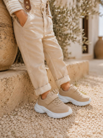 SNEAKERS | MATS