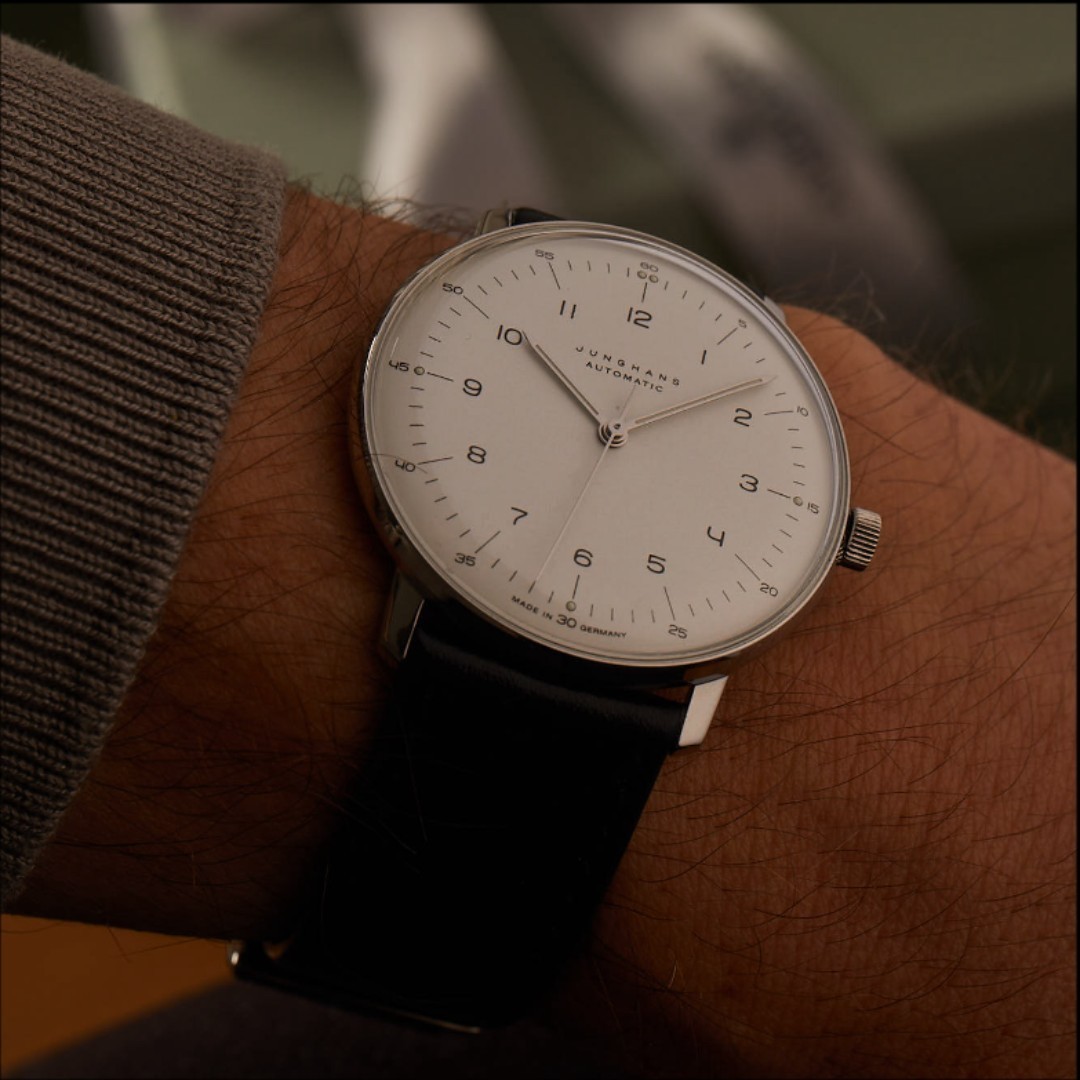 Junghans horloge 27/3500.02 by Max Bill