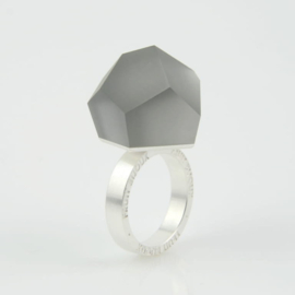 Fruit Bijoux ringtop "Ash grey"