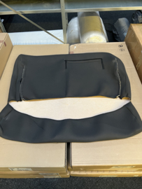 Stoffen beschemhoes voor matras achter achterbank, gebruikt (66)