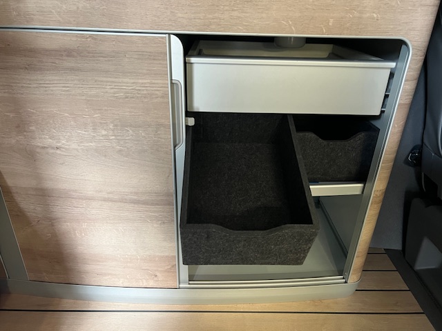Opberg bakken T5/T6 gebruikt