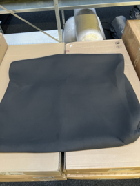 Stoffen beschemhoes voor matras achter achterbank, gebruikt (66)