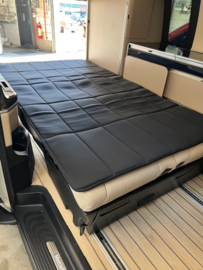 Matras benedenbed V-Klasse (origineel Westfalia), keurig gebruikt