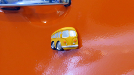 Aardewerk magneet VW bus 5 x 4 cm