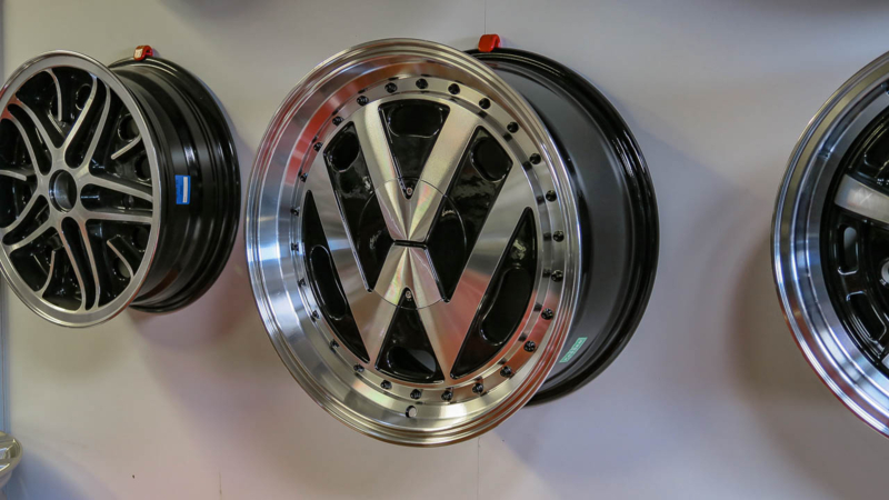 Opname metgezel persoonlijkheid Lichtmetalen wielen 7,5x17 VW logo | Lichtmetalen wielen | Poptopshop.nl