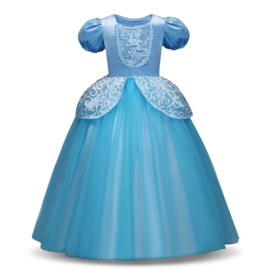 Prinsessenkleedje licht blauw Deluxe + GRATIS kroon
