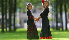 Spaanse flamenco rok meisjes zwart met rode stippen