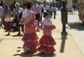 Spaanse Mantoncillo de Flamenco wit