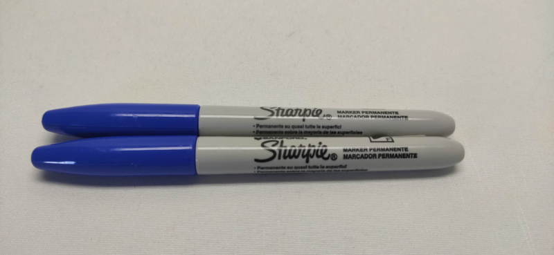 1+1 gratis - Sharpie Permanent Marker, 1 mm, Blauw