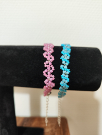 armband bloemenkrans rose en blauw (handmade)