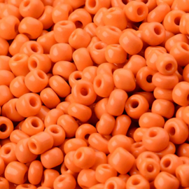 05905 Rocaille Opaque Dark Orange   8/0 ±20 gram