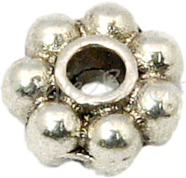 00704 Spacer daisy Antiek zilver (Nikkel vrij) 4mm ±35 stuks