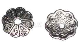 01997 Kralenkap bloem Antiek zilver (Nikkelvrij) 13mmx2mm; gat 2mm 11 stuks