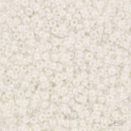 MR-15010 Miyuki Rocailles ceylon white pearl (15-420) 15/0 ±10 gram