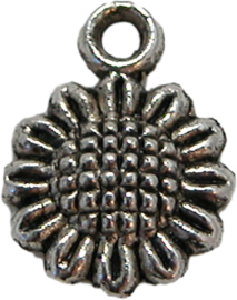 01665 Bedel zonnebloem Antiek zilver (nikkelvrij) 12mmx9mm