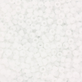 MR-11009 Miyuki Rocailles opaque matte white (11-402F) 11/0 ±15 gram