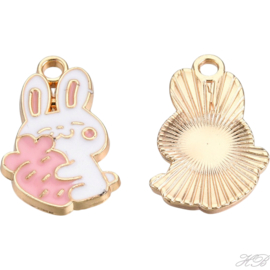 05537 Bedel Enamel konijn Licht goud (nikkelvrij)/ wit~roze 21x13x2mm; gat 2mm 1 stuks