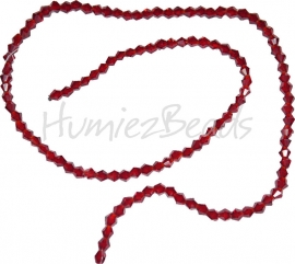 03985 Glaskraal imitatie swarovski Bicone streng ±40cm dark red 4mm  1 streng