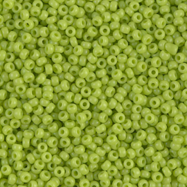 MR-11020 Miyuki Rocailles opaque chartreuse (11-416) 11/0 ±15 gram