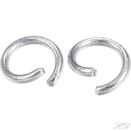 05589 Ringetjes  Metaalkleurig (304 stainless steel) 4x0,6mm ±100 stuks
