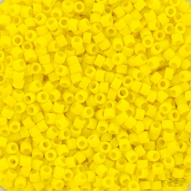 MD-11057 Miyuki Delica's opaque matte yellow (DB-751) 11/0 ±4 gram