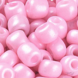 05203 Rocailles Opaque Pearl Pink 6/0 ±20 gram