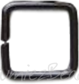 04128 Ringetjes Vierkant Zwart (Nikkelvrij) 8mmx0,7mm ±35 stuks