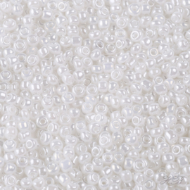 03866 Rocaille ceylon Wit 12/0 ±20 gram
