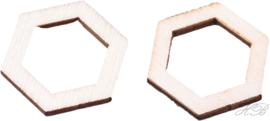 04780 Houten kraal Hexagon Floral white 26x29,5x2,5mm; gat 17x20mm ±15 Stuks