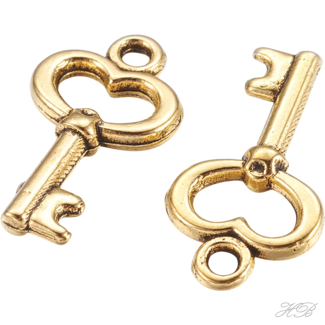 03868 Bedel Sleutel Antiek goud (Nikkelvrij)   15,5x9x2,5mm; gat 1mm ±12 stuks