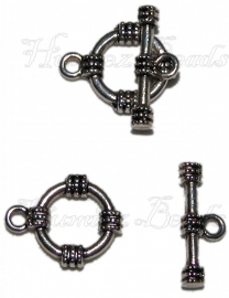 01590 Kapittelslot boeiring Antiek zilver (Nikkelvrij) 19mmx15mm 6 stuks