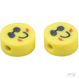 00415 Fimokraal Smiley Mixed color 9,5x4,5mm; gat 1,6mm ±12 stuks