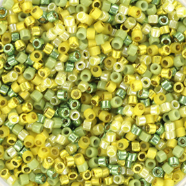 MD-11040 Miyuki Delica's happy yellow (DB-mix59) 11/0 ±3 gram