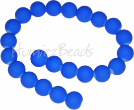 03876 Glaskraal rubberized streng (±35cm) Blauw 12mm; gat 1,5mm 1 streng