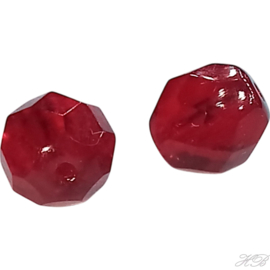 05271 Glaskraal Facet (in potje) Rood   8mm; gat 1mm ±25 stuks