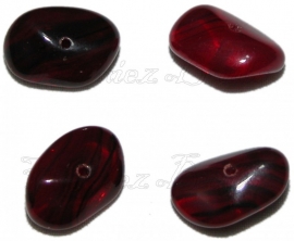 03137 Tsjechische glaskraal Rood 8mmx17mm 4 stuks