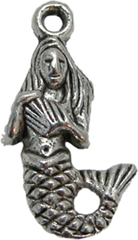 01709 Bedel zeemeermin Antiek zilver (nikkelvrij) 22mmx10mm 6 stuks