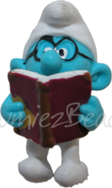 00145 3d Bedel smurf met telefoonhanger Blauw/wit 40mmx21mmx16mm 1 stuks