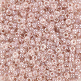 MR-11104 Miyuki Rocailles ceylon light mauve (11-542) 11/0 ±15 gram