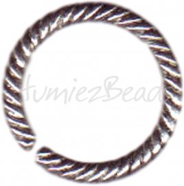 00042 Ronde ring twisted Antiek zilver (Nikkel vrij) 13mm 11 stuks