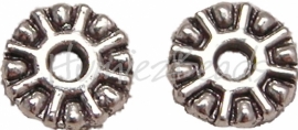 01476 Spacer daisy Antiek zilver (nikkelvrij) 1,5mmx9mm 20 stuks