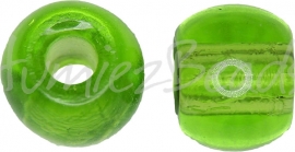 02690 Tsjechische glaskraal Groen 9mmx11,5mm; gat 4mm 5 stuks