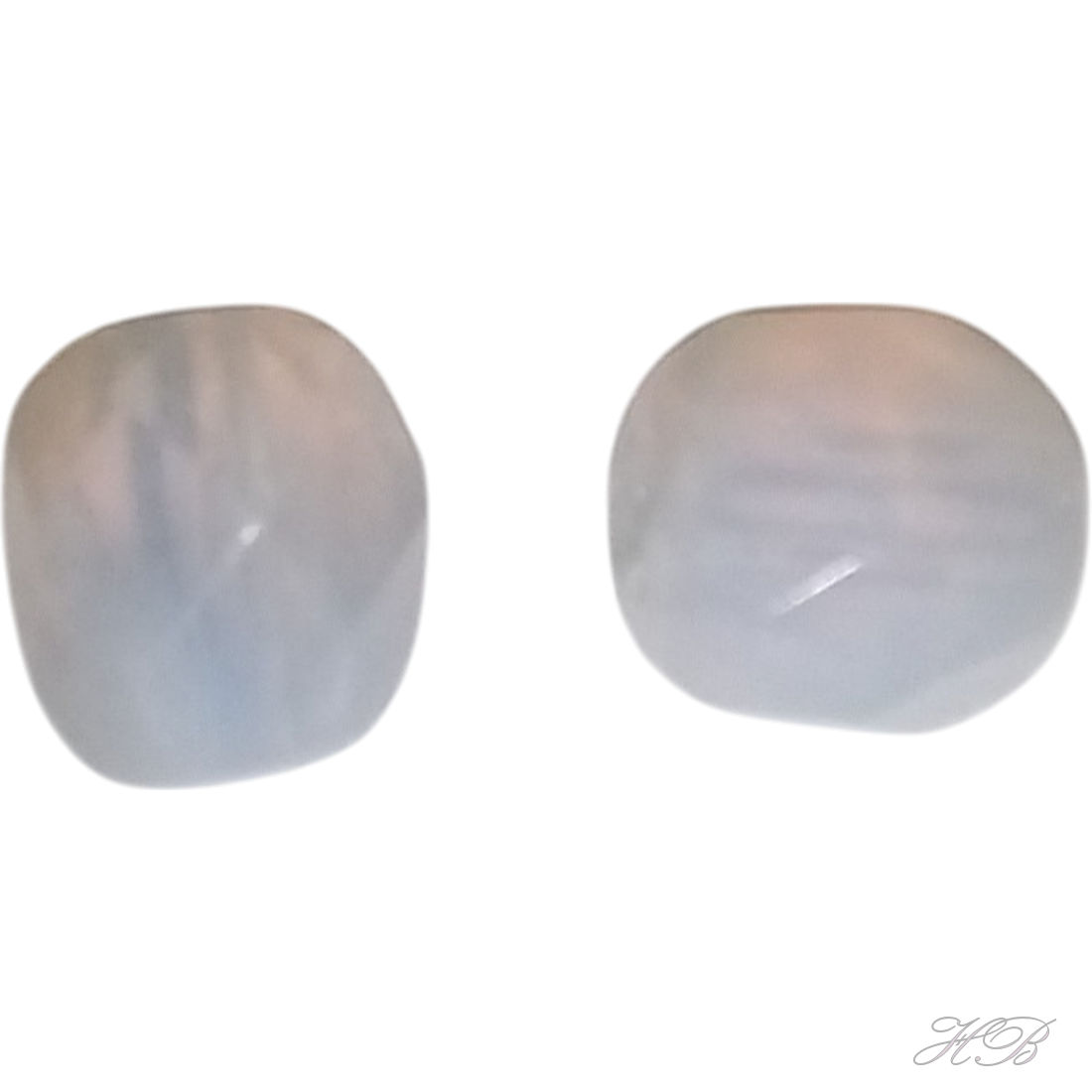 05296 Glaskraal Facet (in potje) Opaal   6mm; gat 1mm ±45 stuks