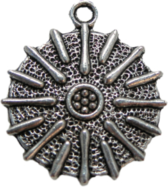 01725 Hanger ornament Antiek zilver (Nikkelvrij) 32mmx28mm