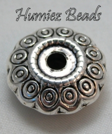 02270 Metall-look Abstandhalter disc blume Antiksilber 19mmx7mm 6 stück