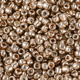 05843 Rocaille Metallic Gold 8/0 ±20 gram